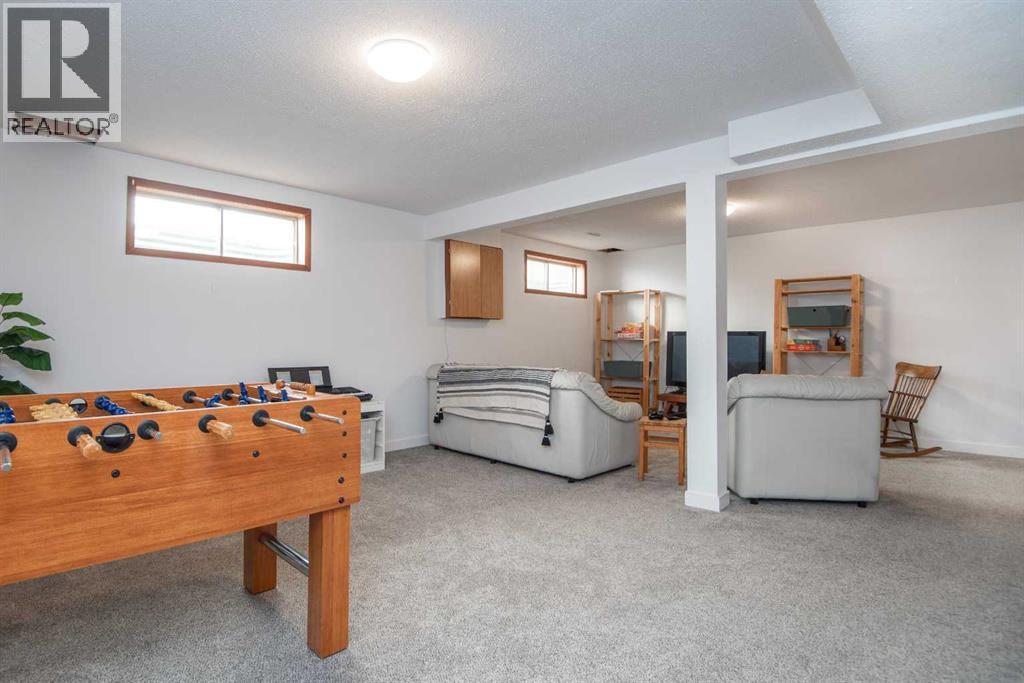Photo 33 of 21 Gilbert Crescent, Red Deer AB