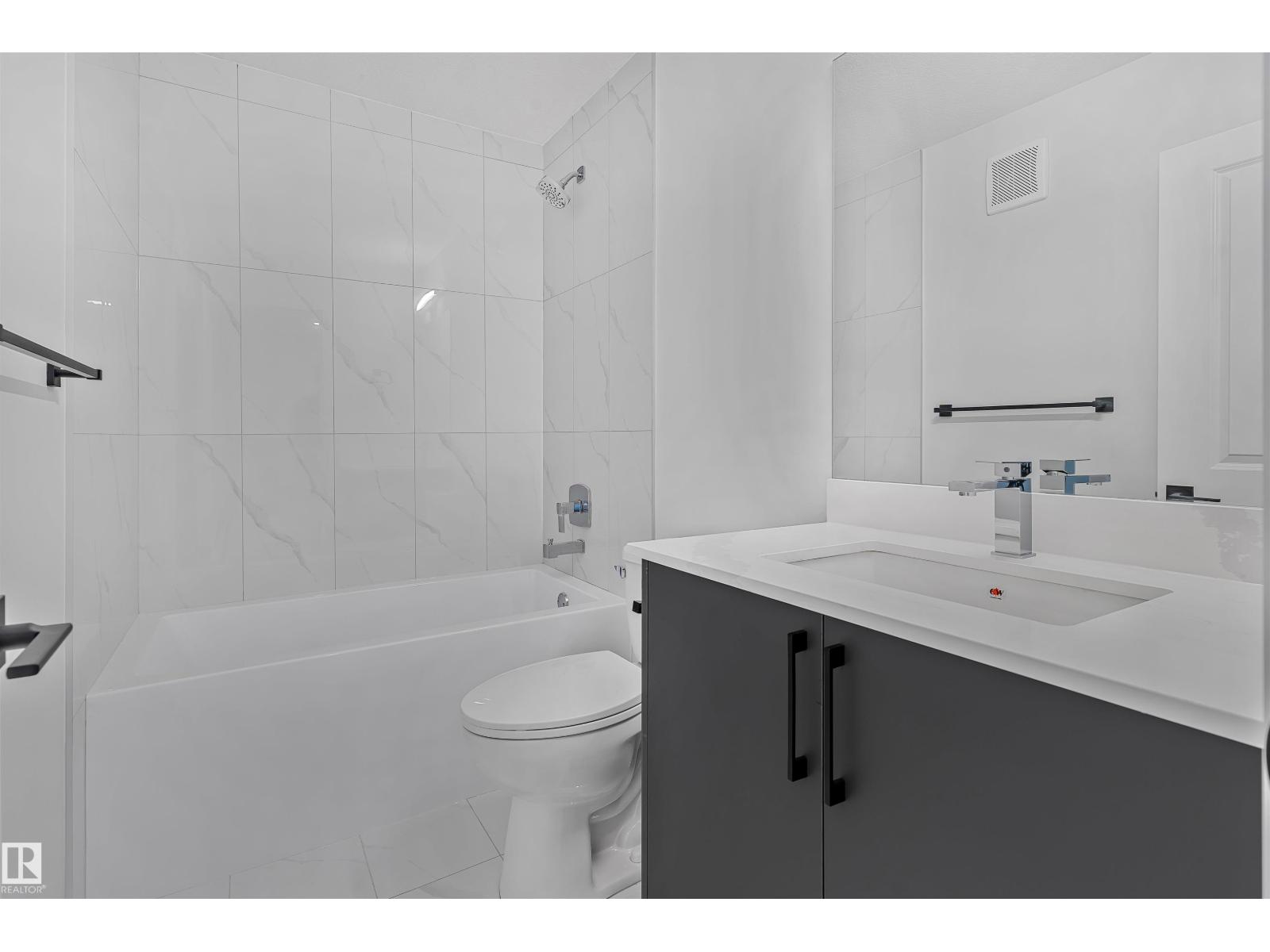 Photo 19 of 215 24 St Sw, Edmonton AB