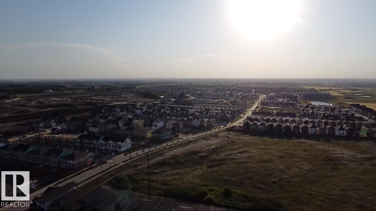 Photo 22 of 215 24 St Sw, Edmonton AB