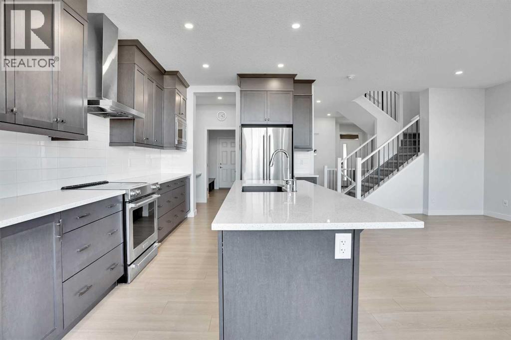 Photo 11 of 601 Corner Meadows Way Ne, Calgary AB