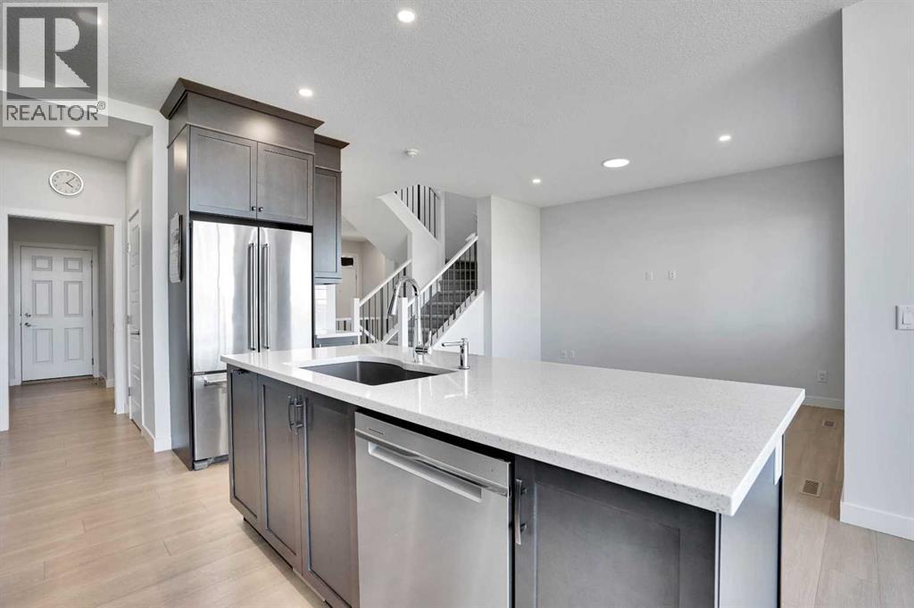 Photo 6 of 601 Corner Meadows Way Ne, Calgary AB