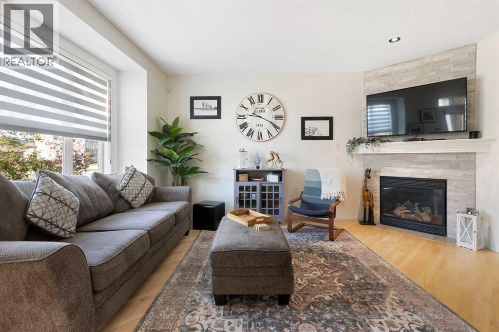 Single Family House for Sale in  Prestwick Drive SE McKenzie Towne Calgary 