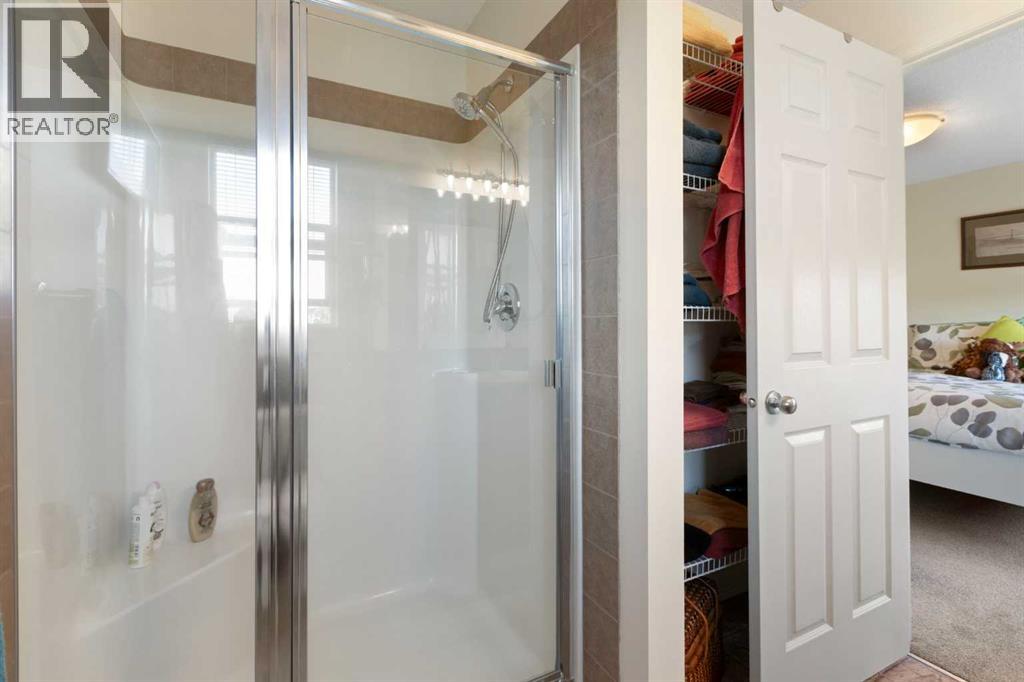 Single Family House for Sale in  Prestwick Drive SE McKenzie Towne Calgary 