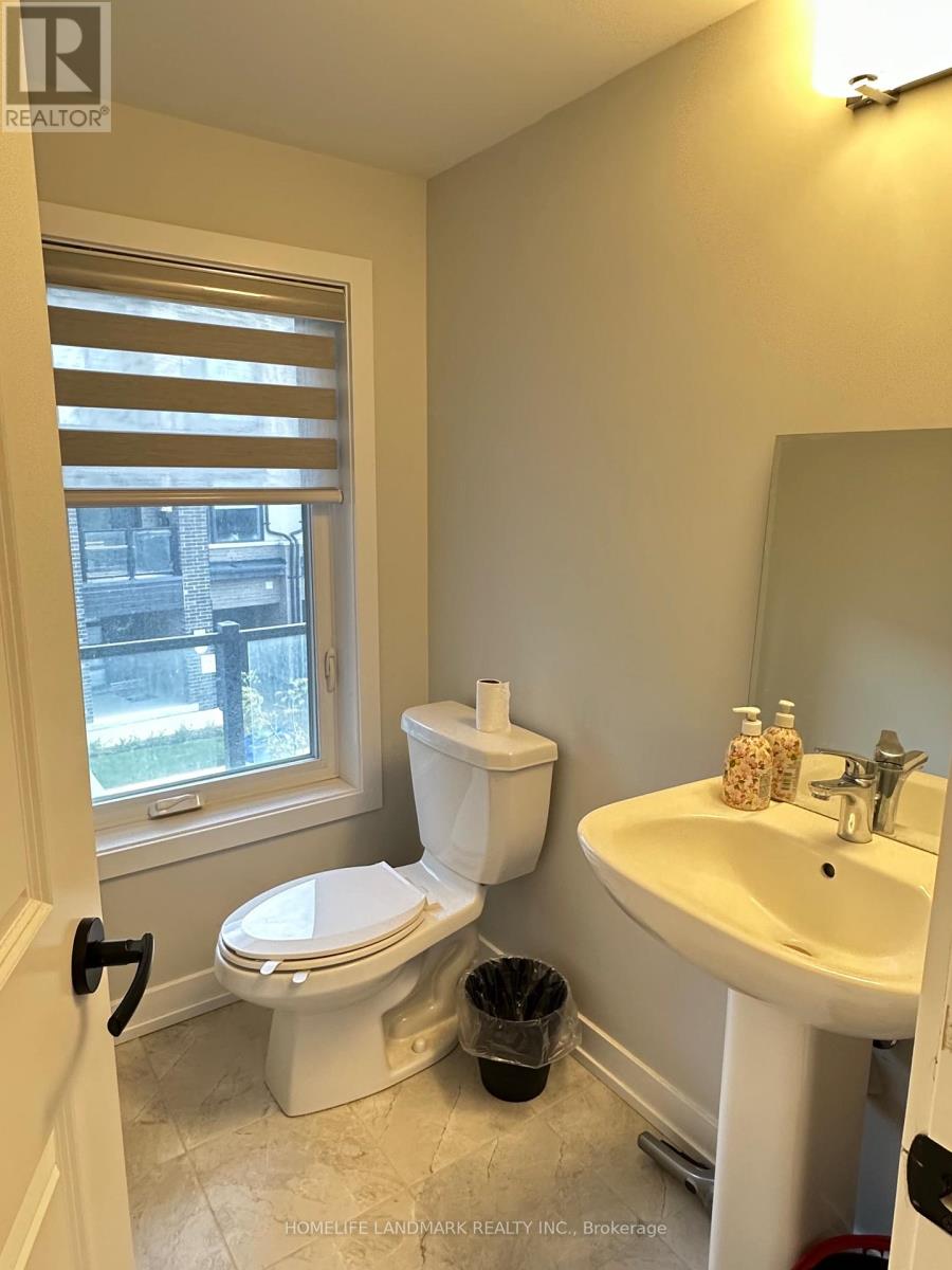 Photo 26 of 21 Gothenburg Lane, Markham ON