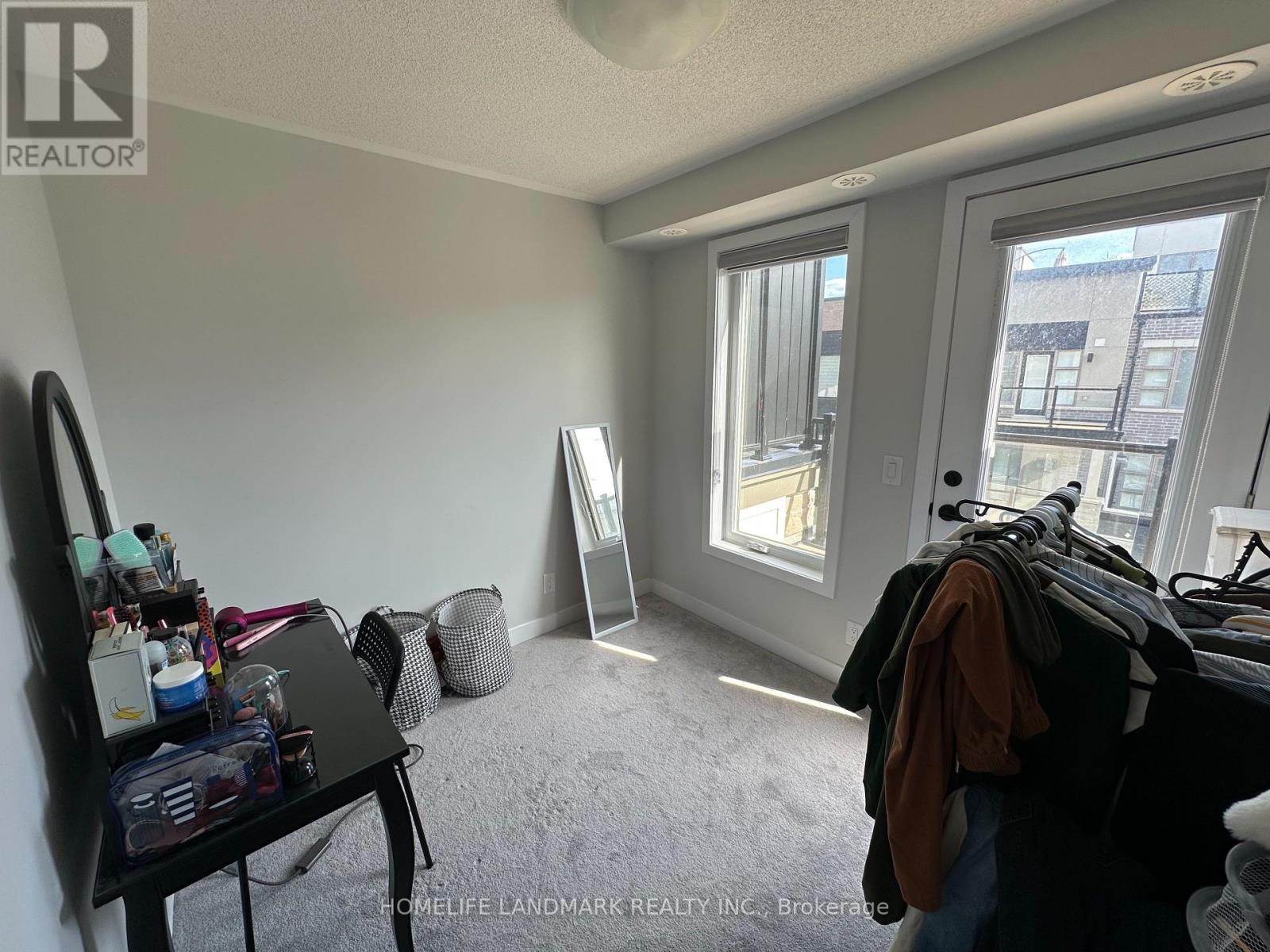 Photo 20 of 21 Gothenburg Lane, Markham ON