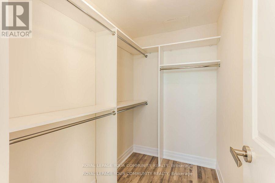 Photo 16 of 1605 9075 Jane Street, Vaughan ON
