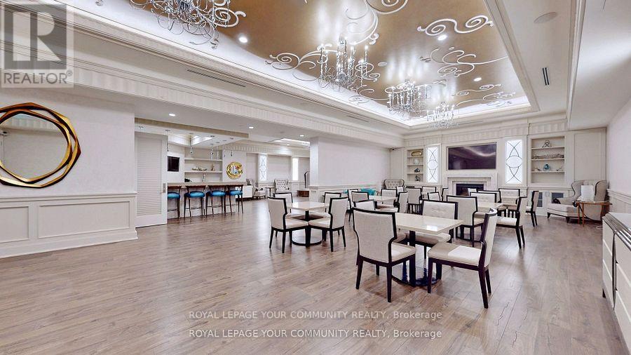 Photo 1 of 1605 9075 Jane Street, Vaughan ON