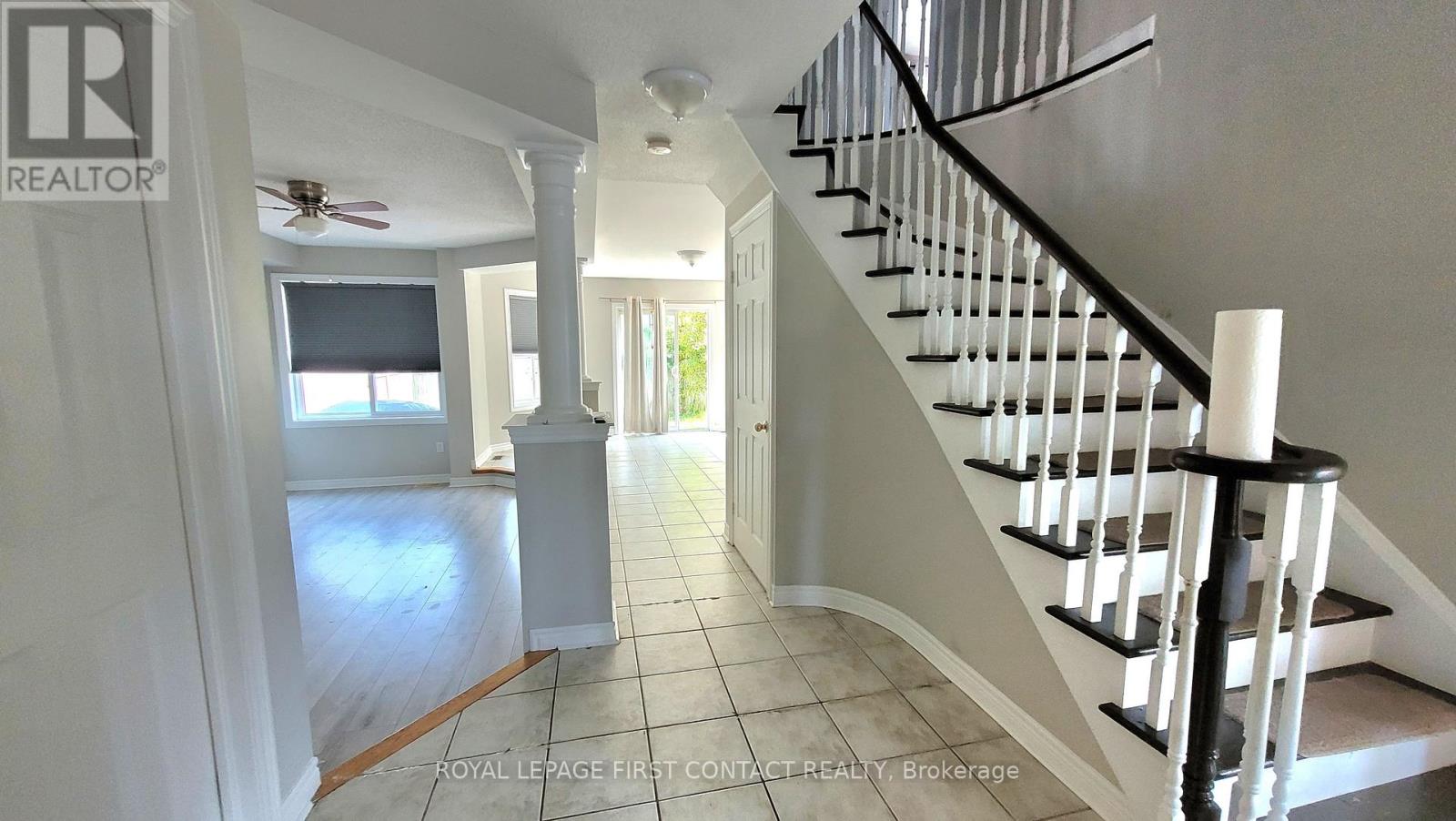 Photo 15 of 51 Stephanie Lane, Barrie ON