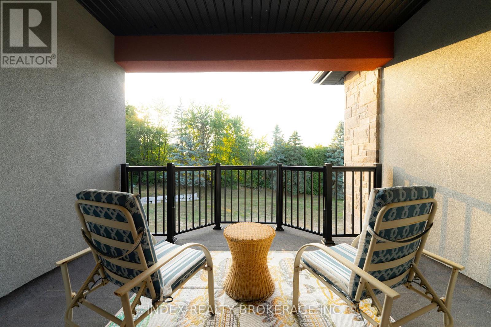 Photo 23 of 20 Glassford Court, Caledon ON