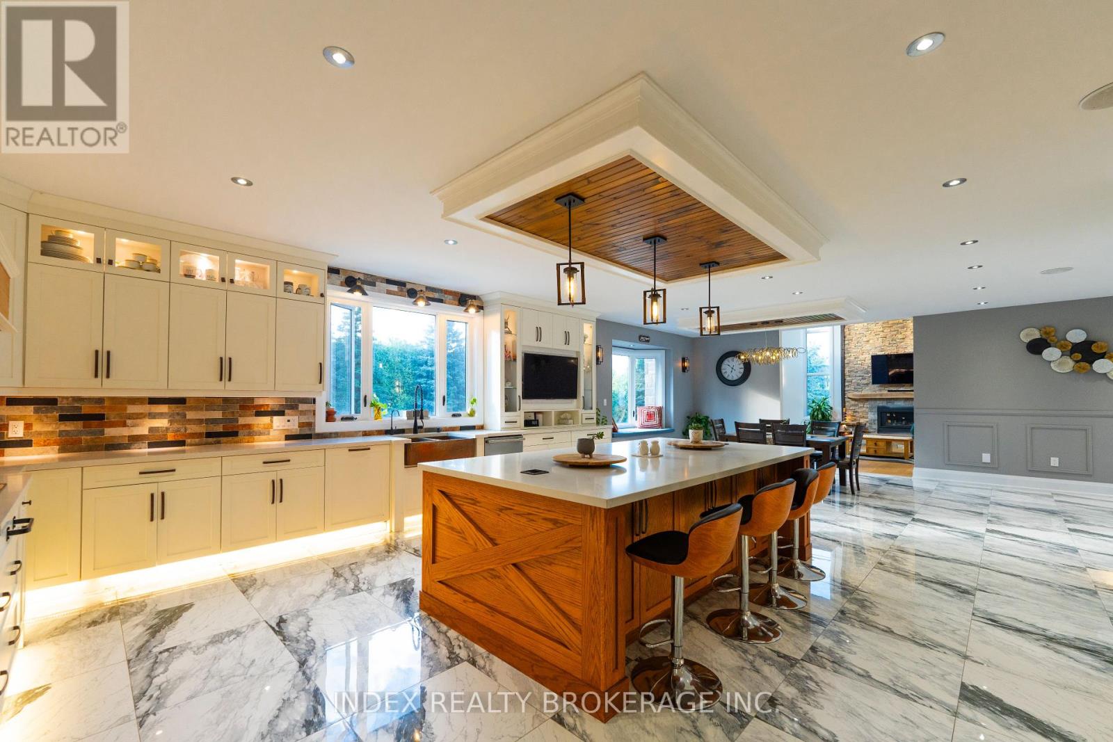 Photo 7 of 20 Glassford Court, Caledon ON
