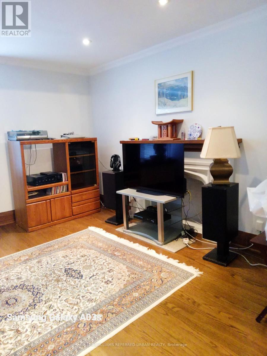 Photo 21 of 4 514 Riverside Drive, Toronto ON