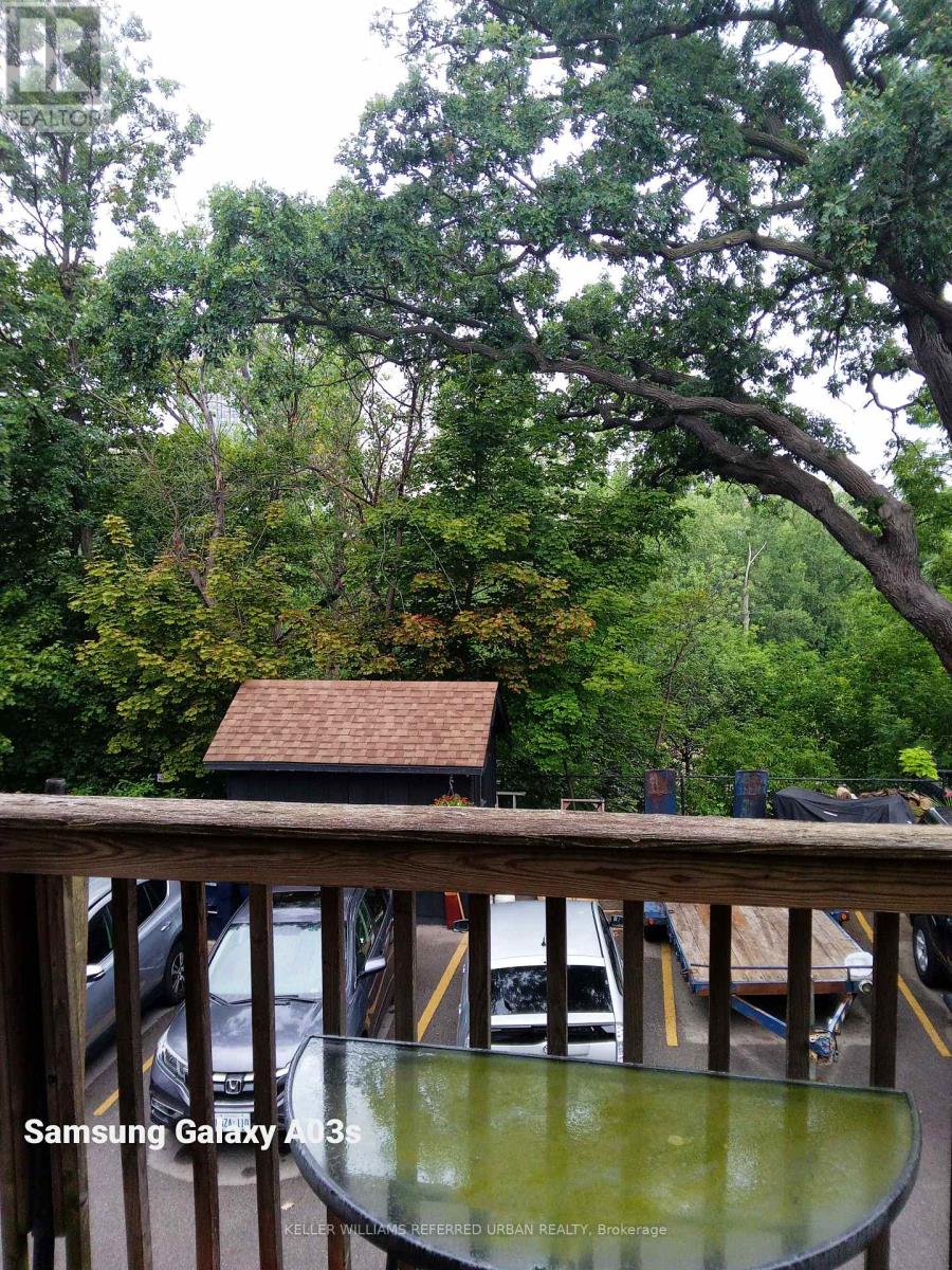 Photo 24 of 4 514 Riverside Drive, Toronto ON