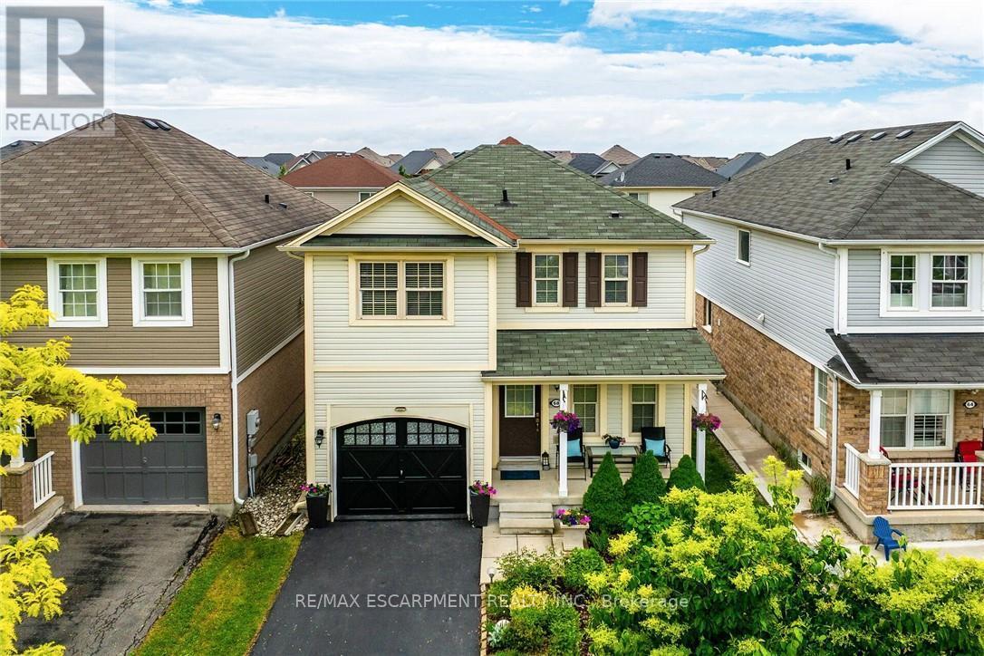 Photo 9 of 68 Powell Drive, Hamilton ON