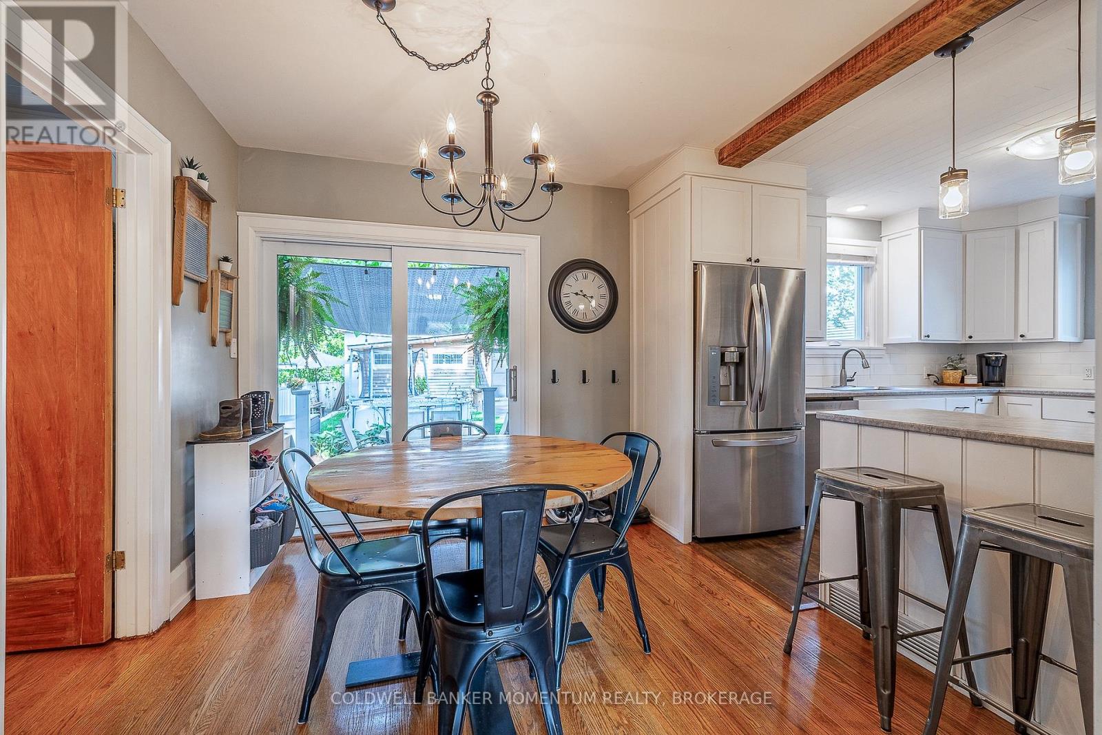 Photo 16 of 21 Carleton Street S, Thorold ON