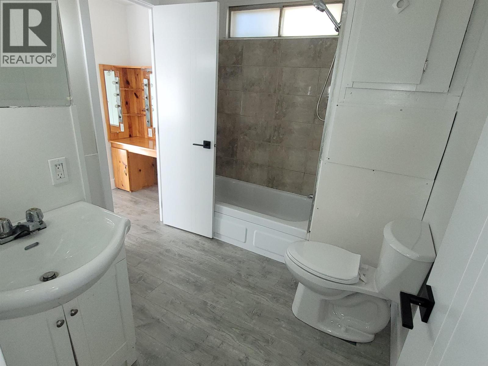 Photo 6 of 7 8474 Bunce Road, Prince George BC