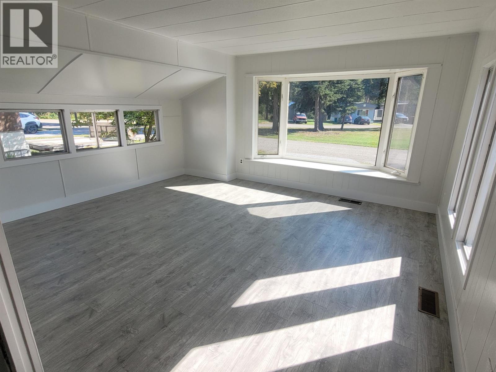 Photo 9 of 7 8474 Bunce Road, Prince George BC