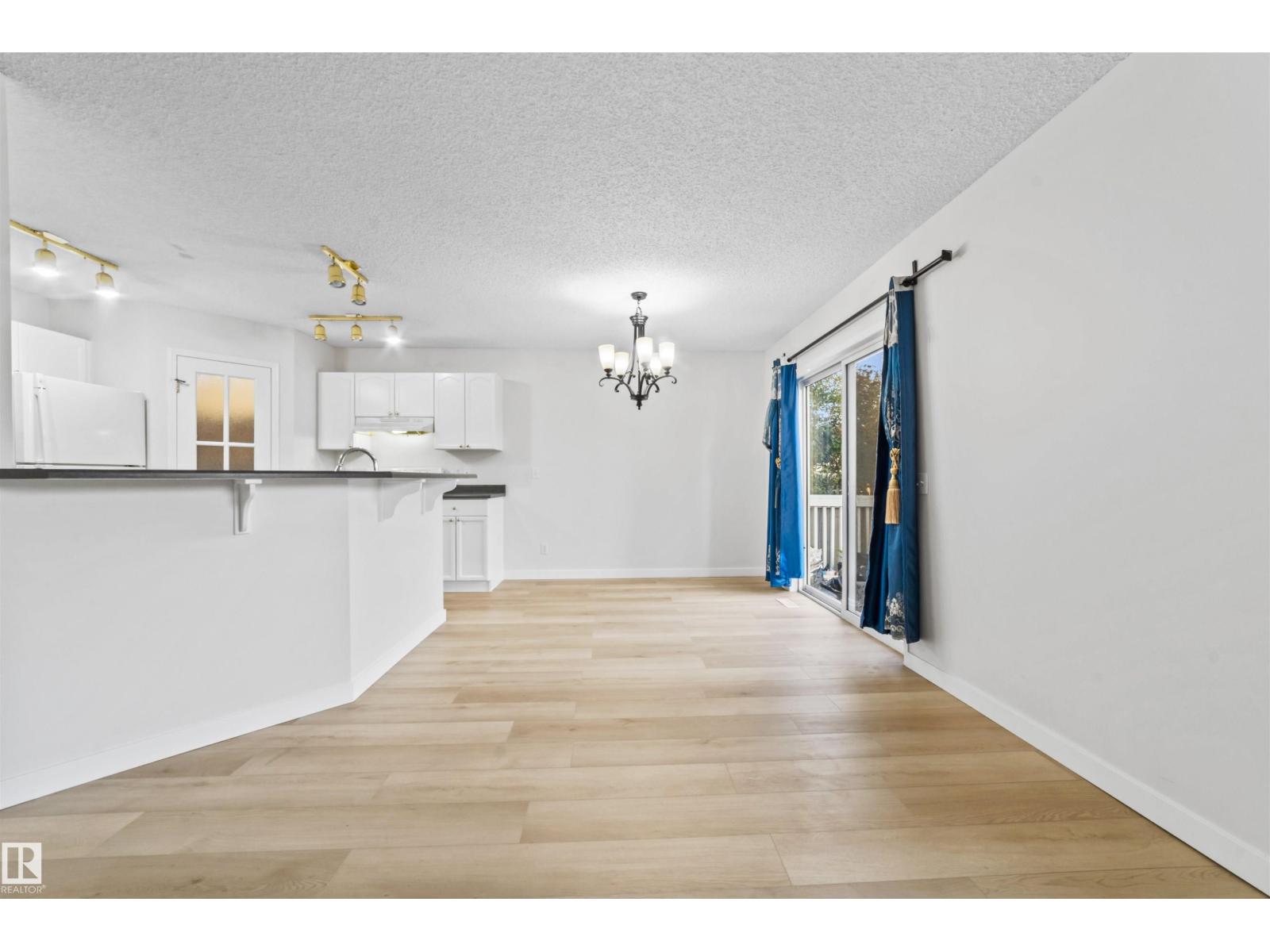 Photo 19 of 3231 30 Ave Nw Nw, Edmonton AB