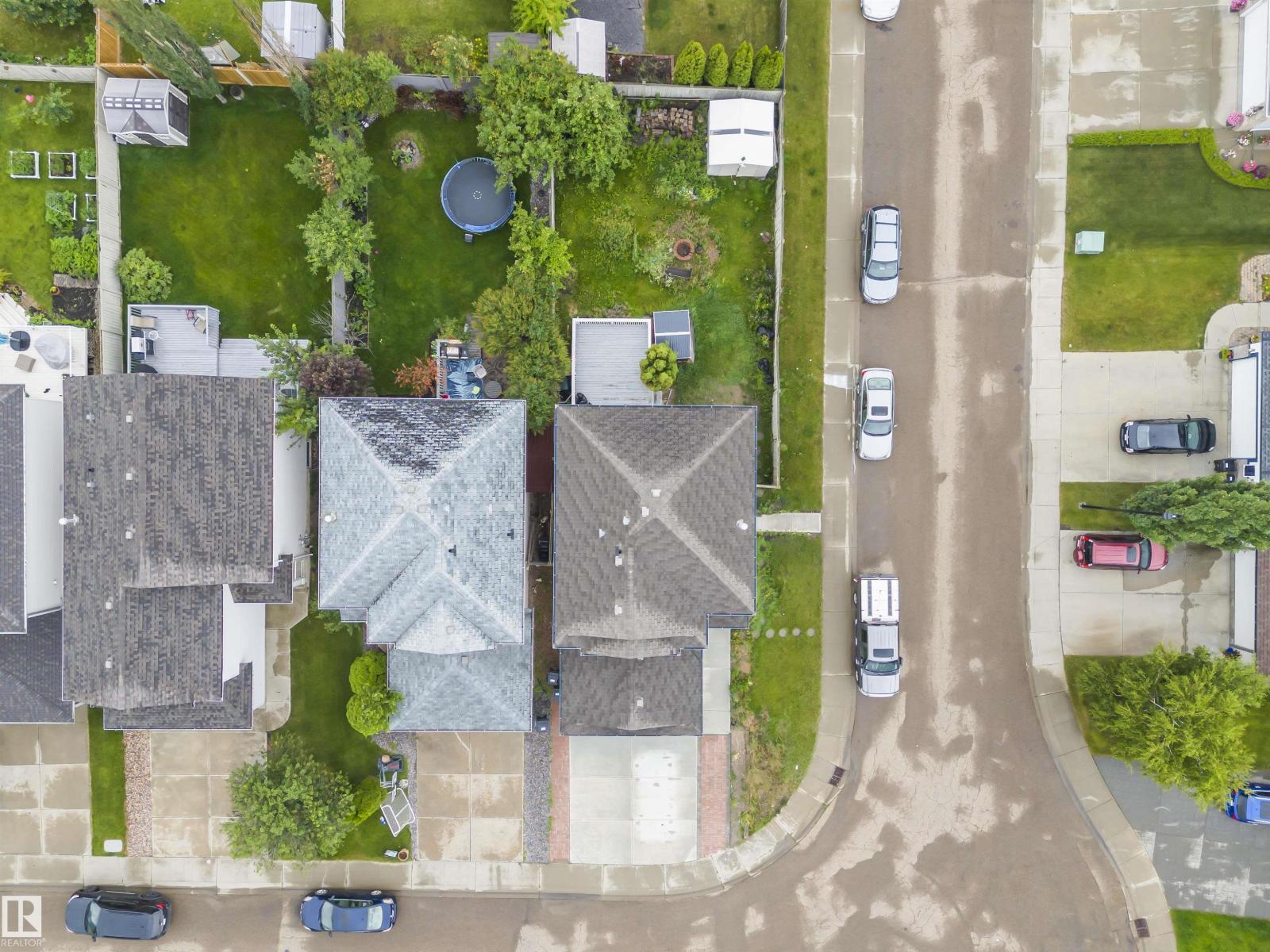 Photo 2 of 3231 30 Ave Nw Nw, Edmonton AB