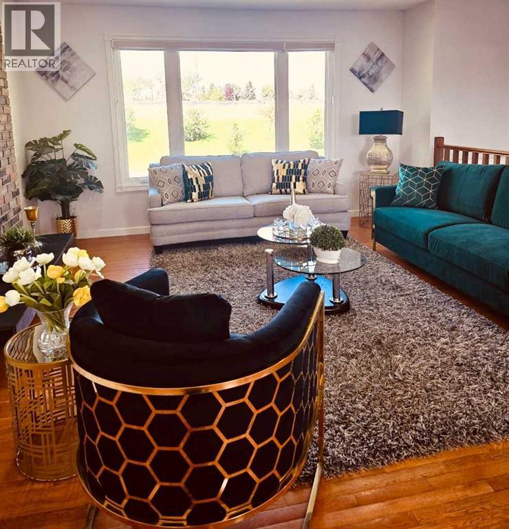 Single Family House Bi-level for Sale in  Manora Drive NE Marlborough Park Calgary 