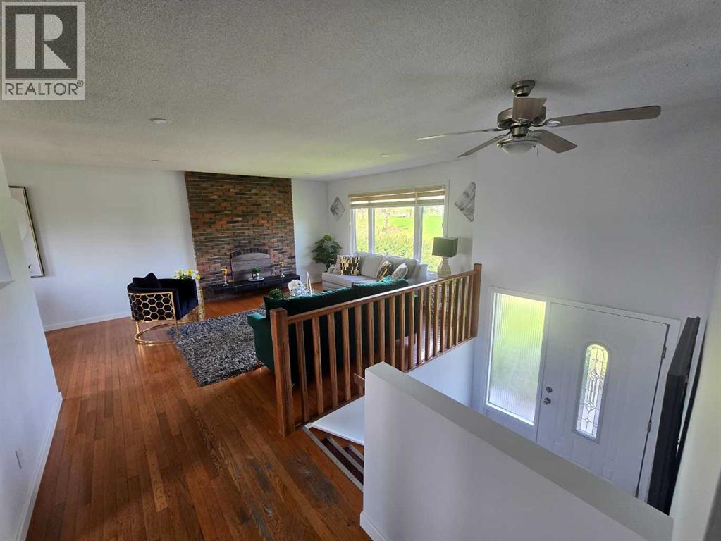 Single Family House Bi-level for Sale in  Manora Drive NE Marlborough Park Calgary 