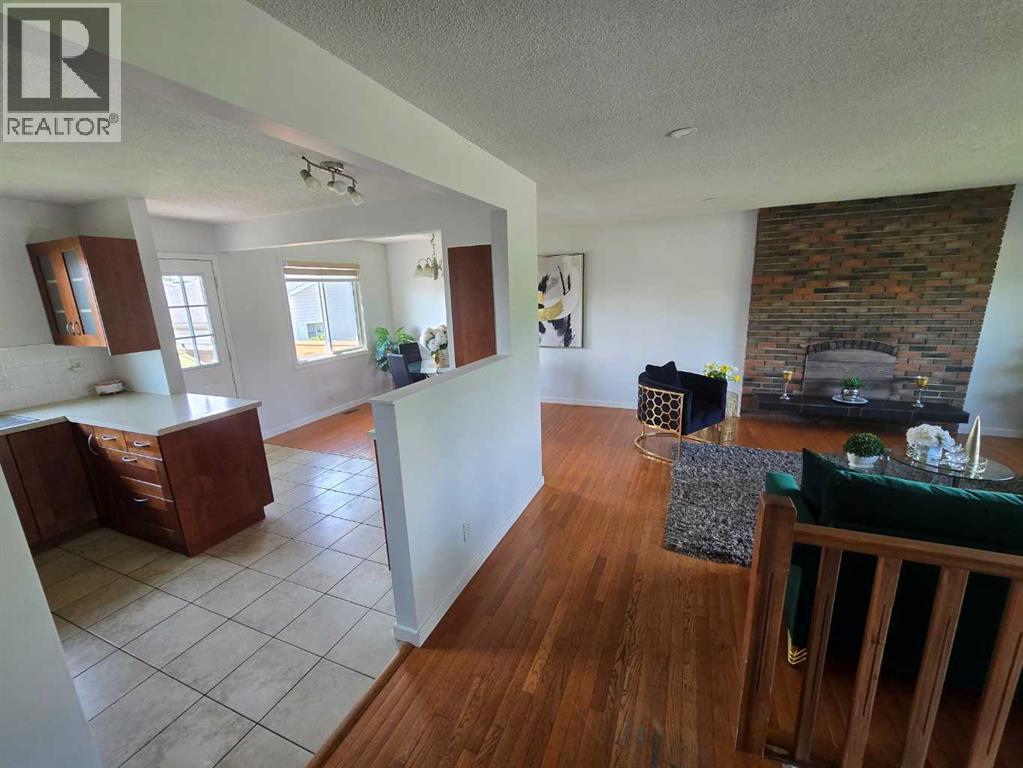 Single Family House Bi-level for Sale in  Manora Drive NE Marlborough Park Calgary 