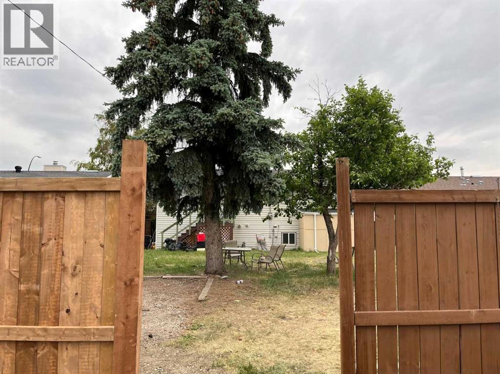 Single Family House Bi-level for Sale in  Manora Drive NE Marlborough Park Calgary 