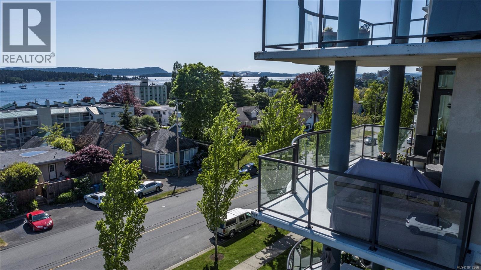 Photo 1 of 401 225 Rosehill St, Nanaimo BC