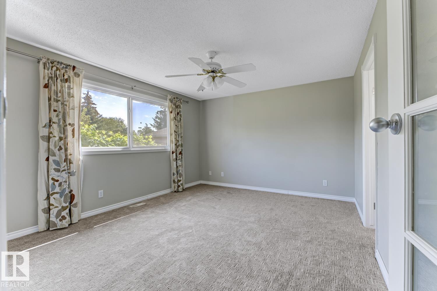 Photo 17 of 44 Attwood Dr, St Albert AB