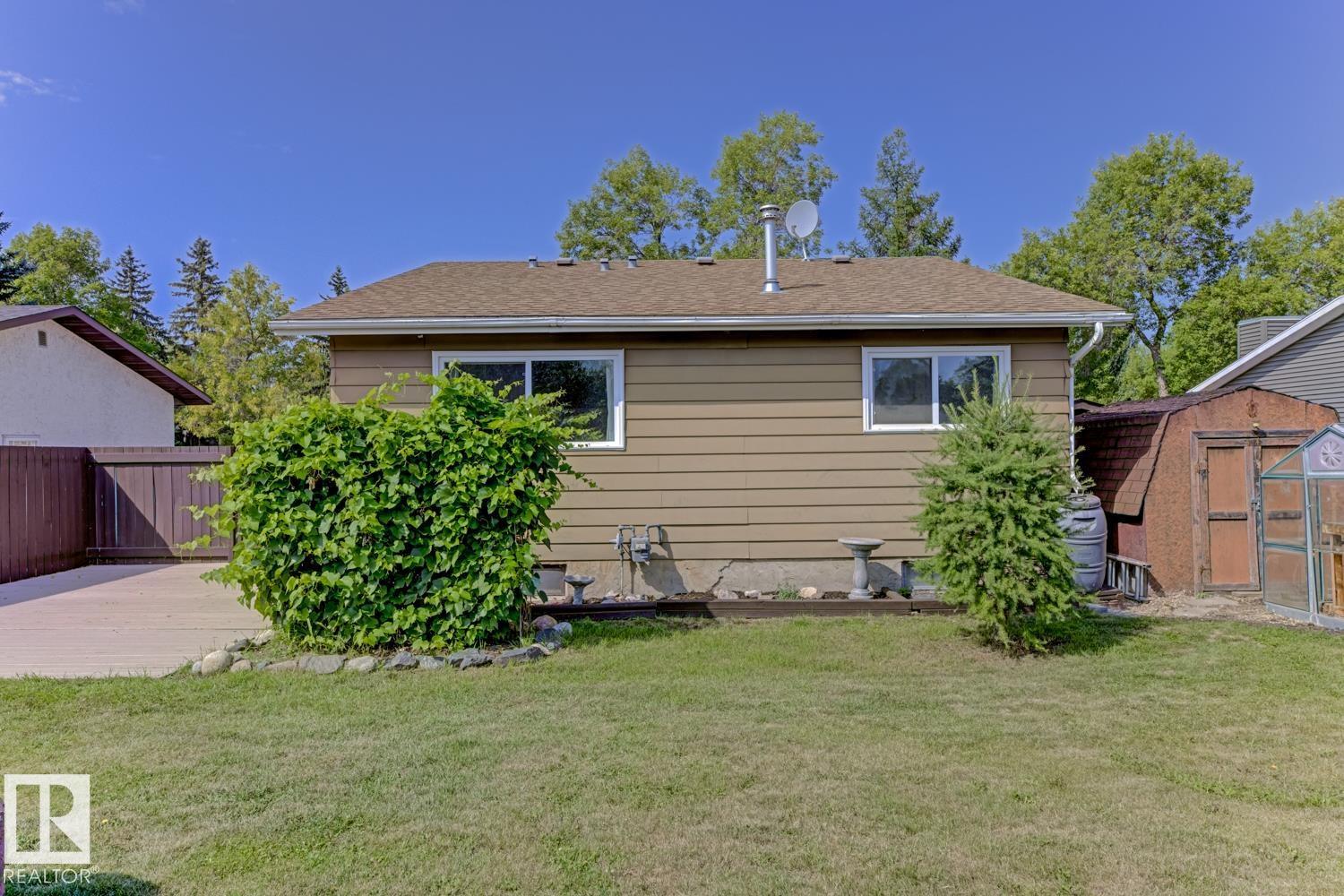 Photo 33 of 44 Attwood Dr, St Albert AB