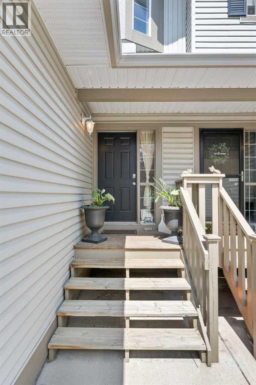 Photo 4 of 702 720 Willowbrook Road Nw, Airdrie AB