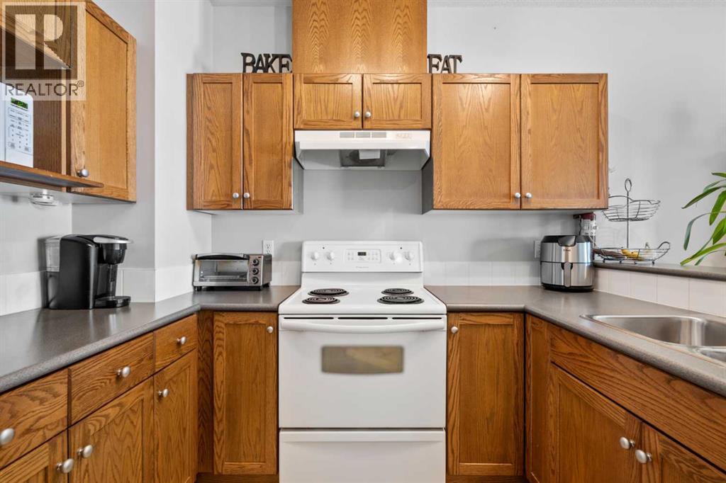 Photo 17 of 702 720 Willowbrook Road Nw, Airdrie AB