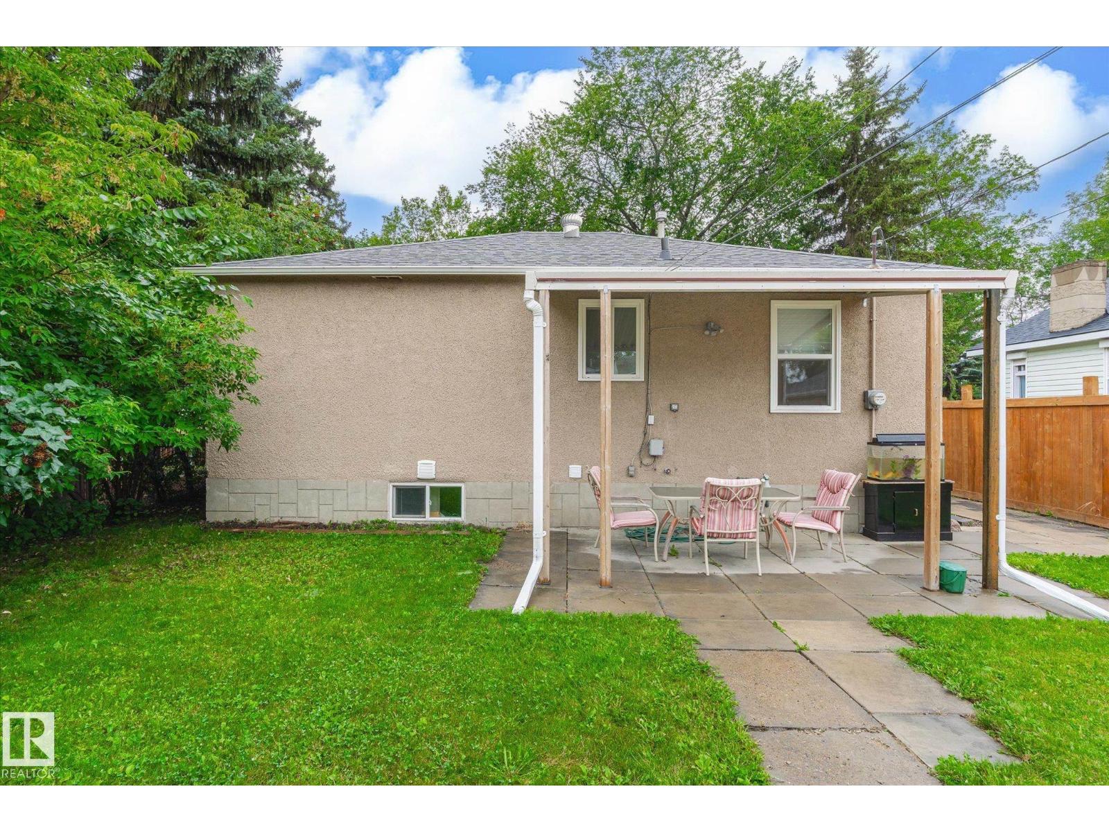 Photo 30 of 11615 71 St Nw, Edmonton AB