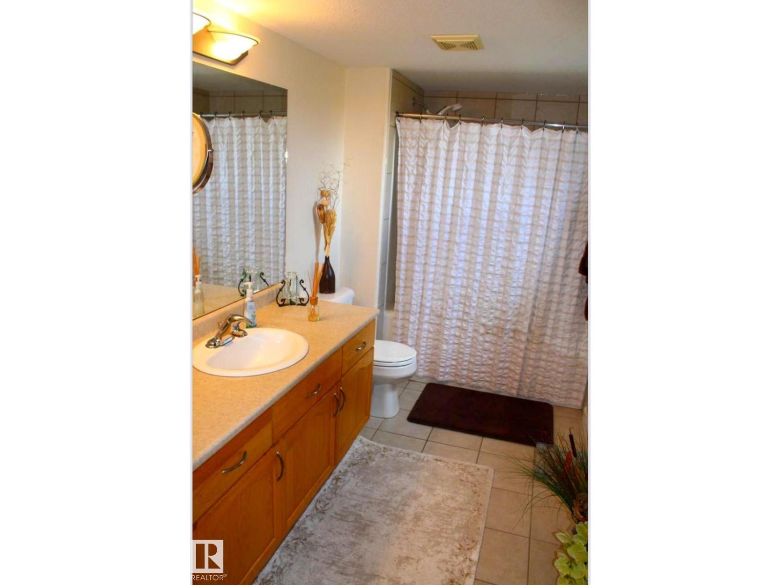 Photo 13 of 232 530 Hooke Rd Nw, Edmonton AB
