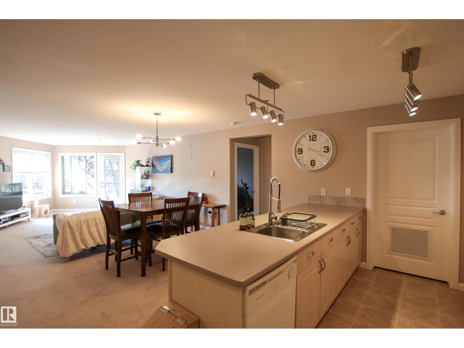Photo 2 of 232 530 Hooke Rd Nw, Edmonton AB