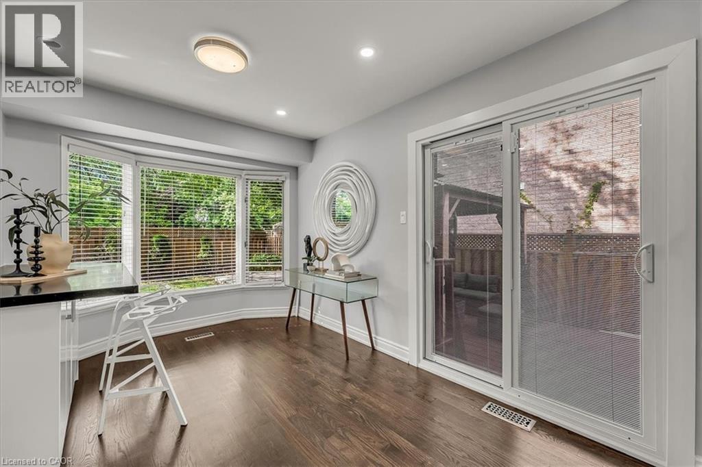 Photo 17 of 301 Odonoghue Avenue, Oakville ON