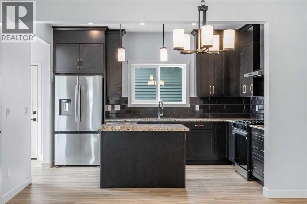 Photo 13 of 617 Baywater Manor Sw, Airdrie AB
