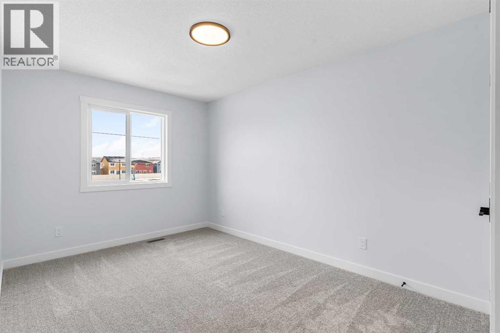 Photo 31 of 617 Baywater Manor Sw, Airdrie AB