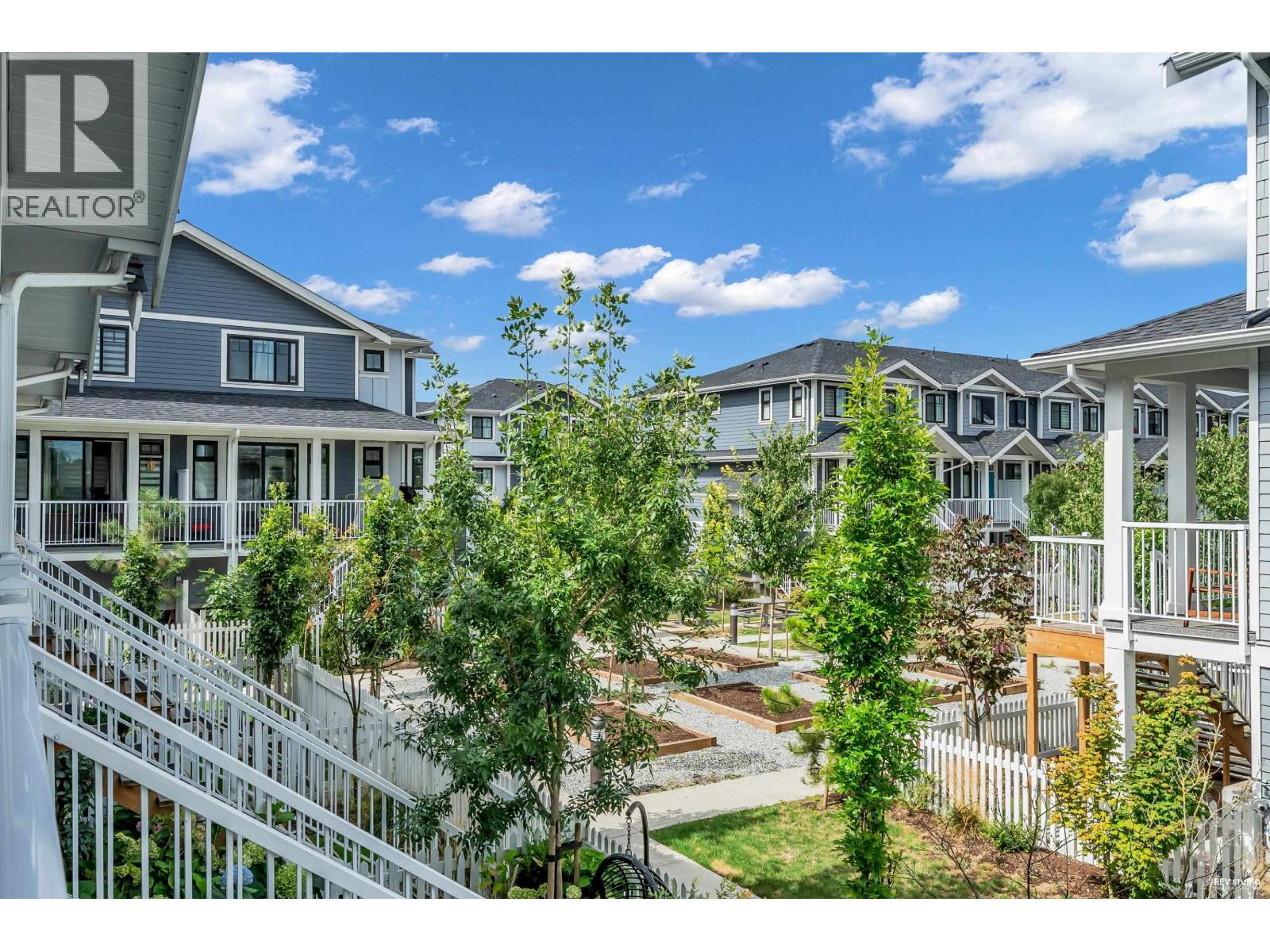 Photo 22 of 30 769 Ota Avenue, New Westminster BC