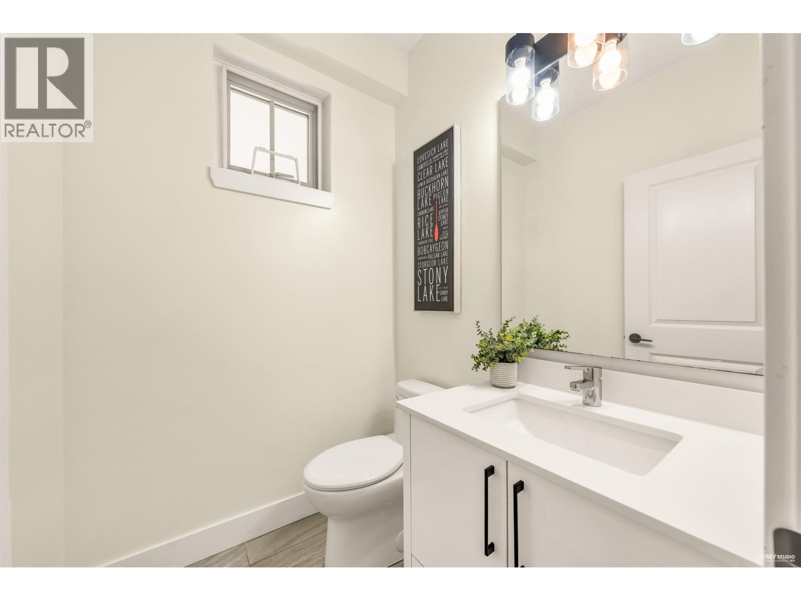 Photo 19 of 30 769 Ota Avenue, New Westminster BC