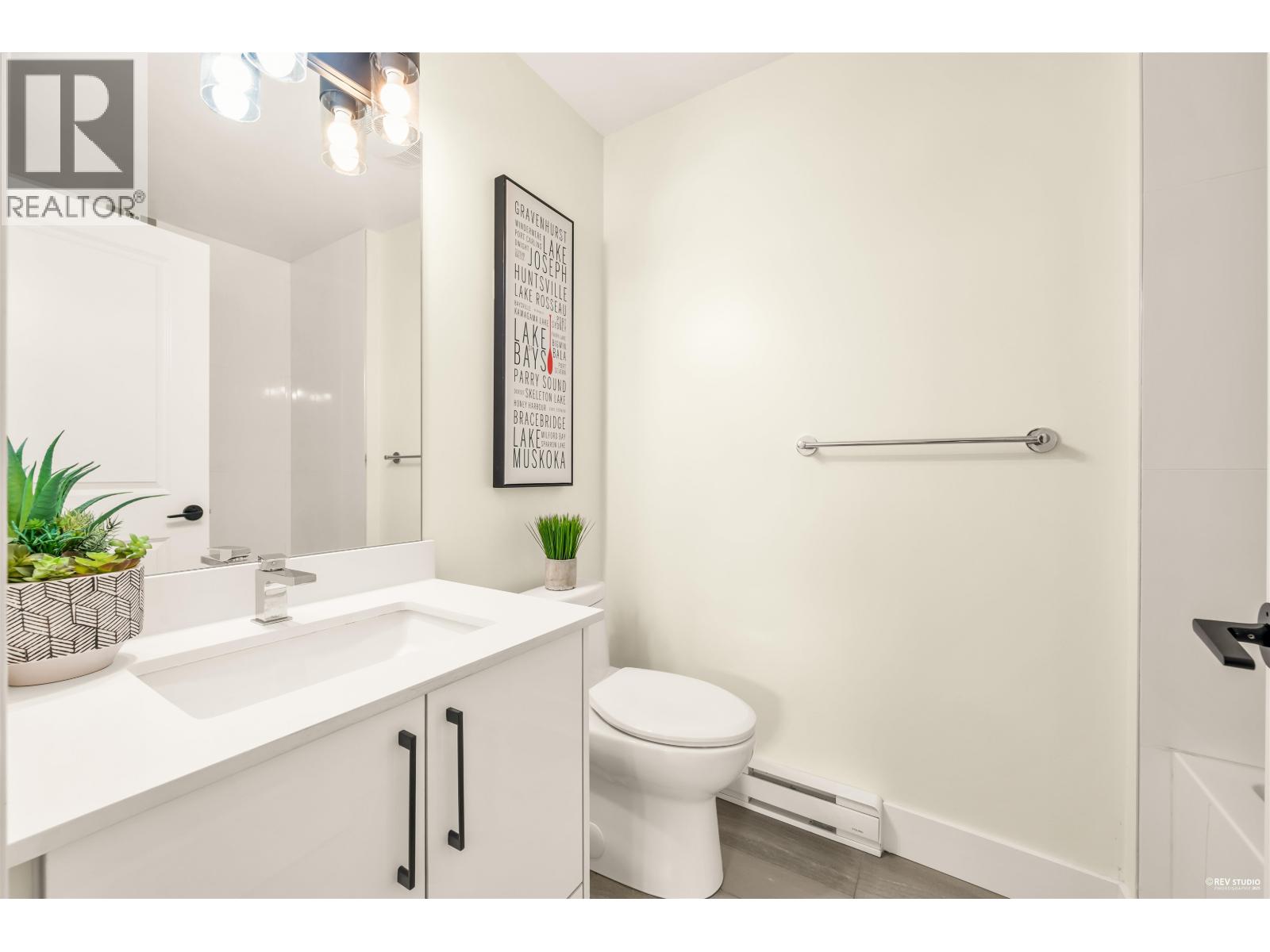 Photo 20 of 30 769 Ota Avenue, New Westminster BC