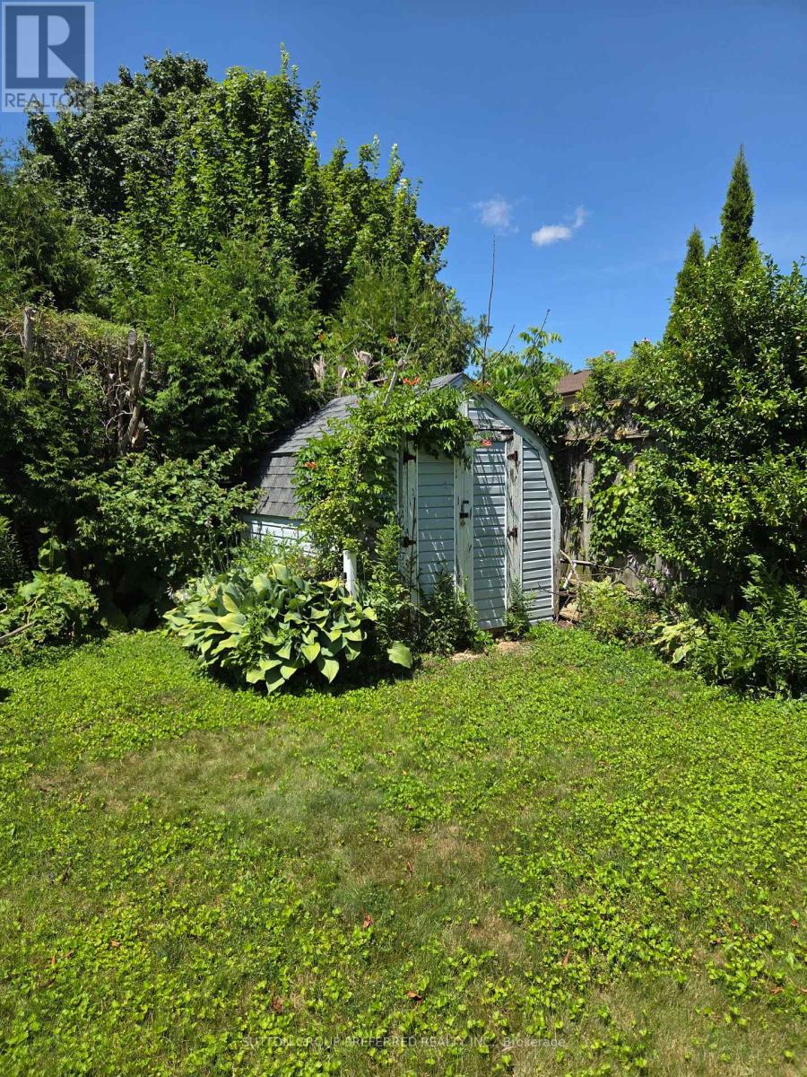 Photo 16 of 1093 Cree Avenue, Woodstock ON