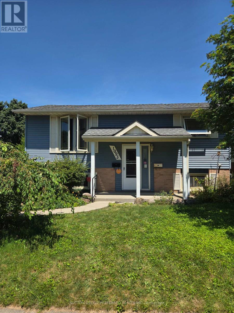 Photo 1 of 1093 Cree Avenue, Woodstock ON