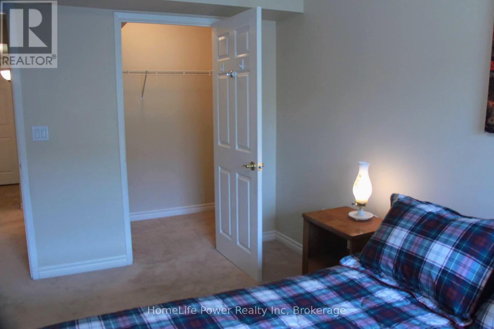 Photo 12 of 208 20 St George Street, Kitchener ON