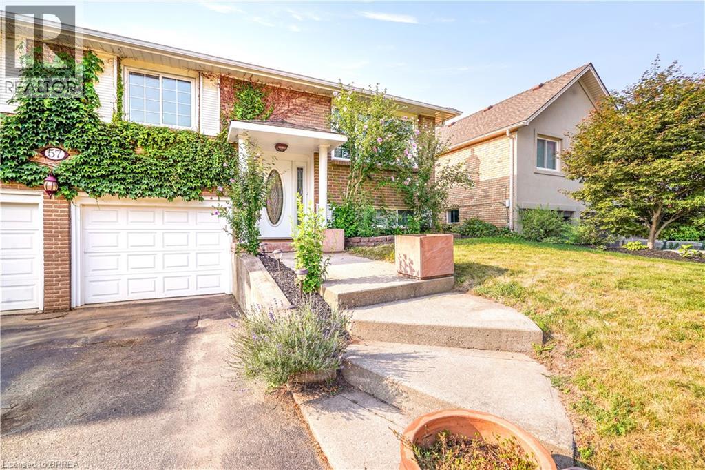 Photo 6 of 57 Ashgrove Avenue, Brantford ON