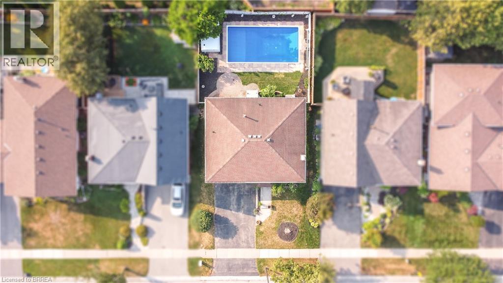 Photo 47 of 57 Ashgrove Avenue, Brantford ON