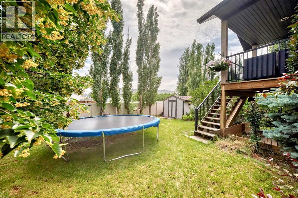 Photo 42 of 5903 62 Ave, Ponoka AB