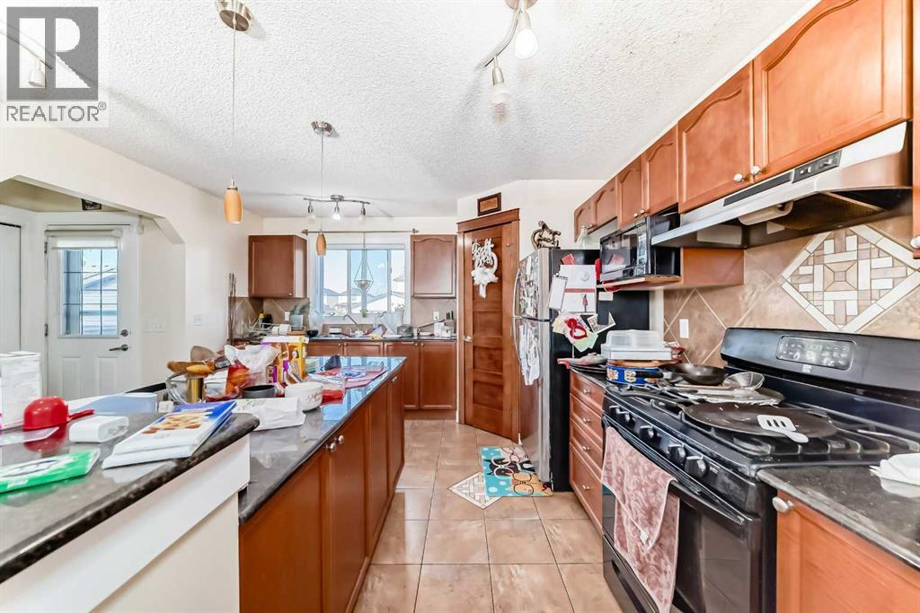 Single Family House for Sale in  Saddlebrook Way NE Saddle Ridge Calgary 