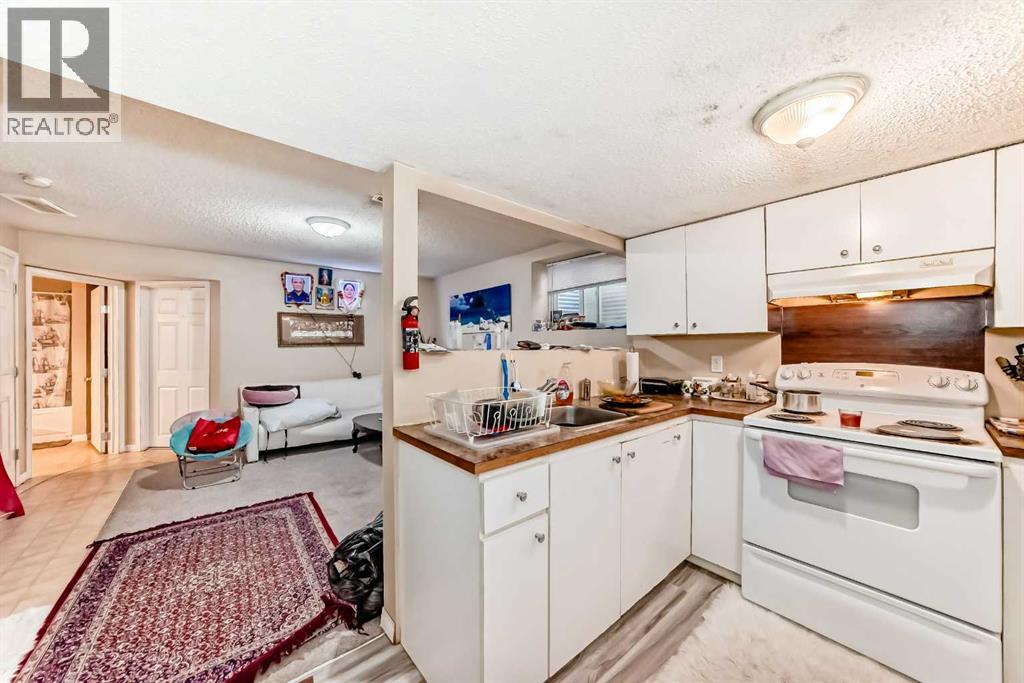 Single Family House for Sale in  Saddlebrook Way NE Saddle Ridge Calgary 