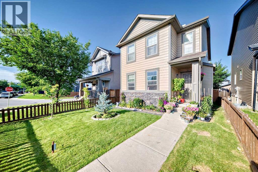 Single Family House for Sale in  Saddlebrook Way NE Saddle Ridge Calgary 