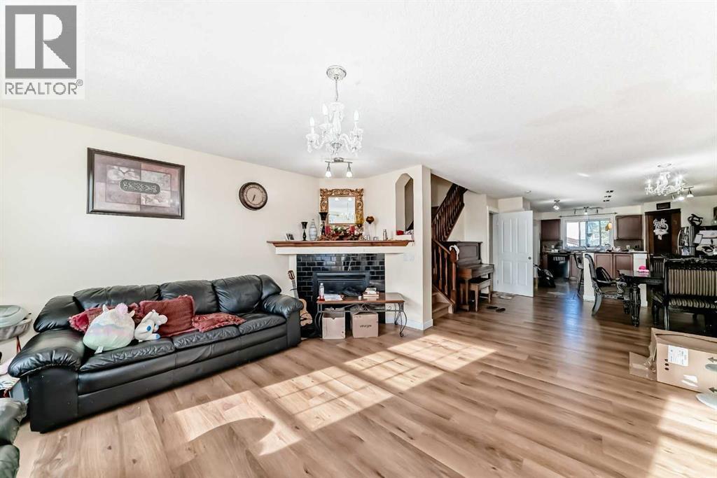 Single Family House for Sale in  Saddlebrook Way NE Saddle Ridge Calgary 